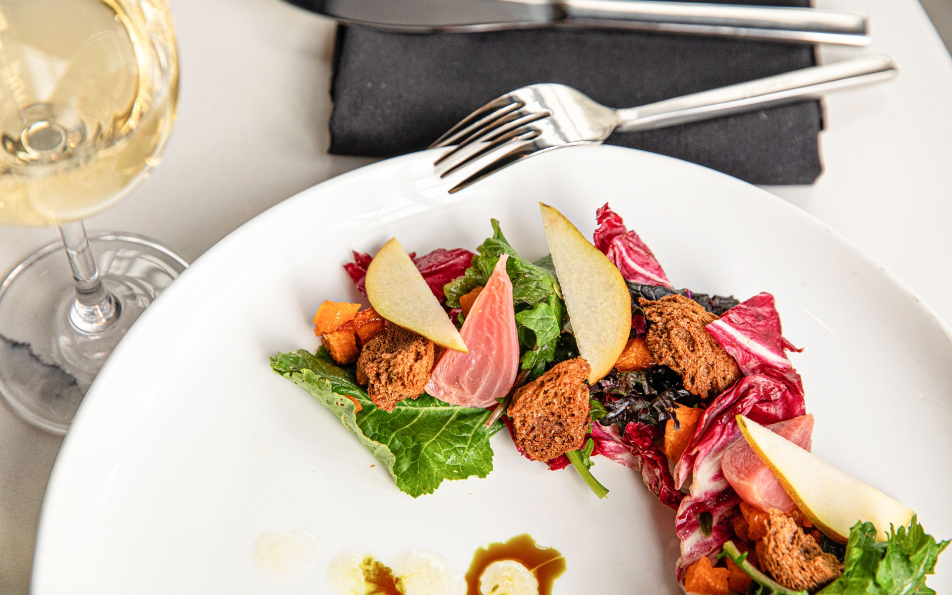 Iron Rose, A “Southern Coastal Restaurant” is Now Open at The Mills House