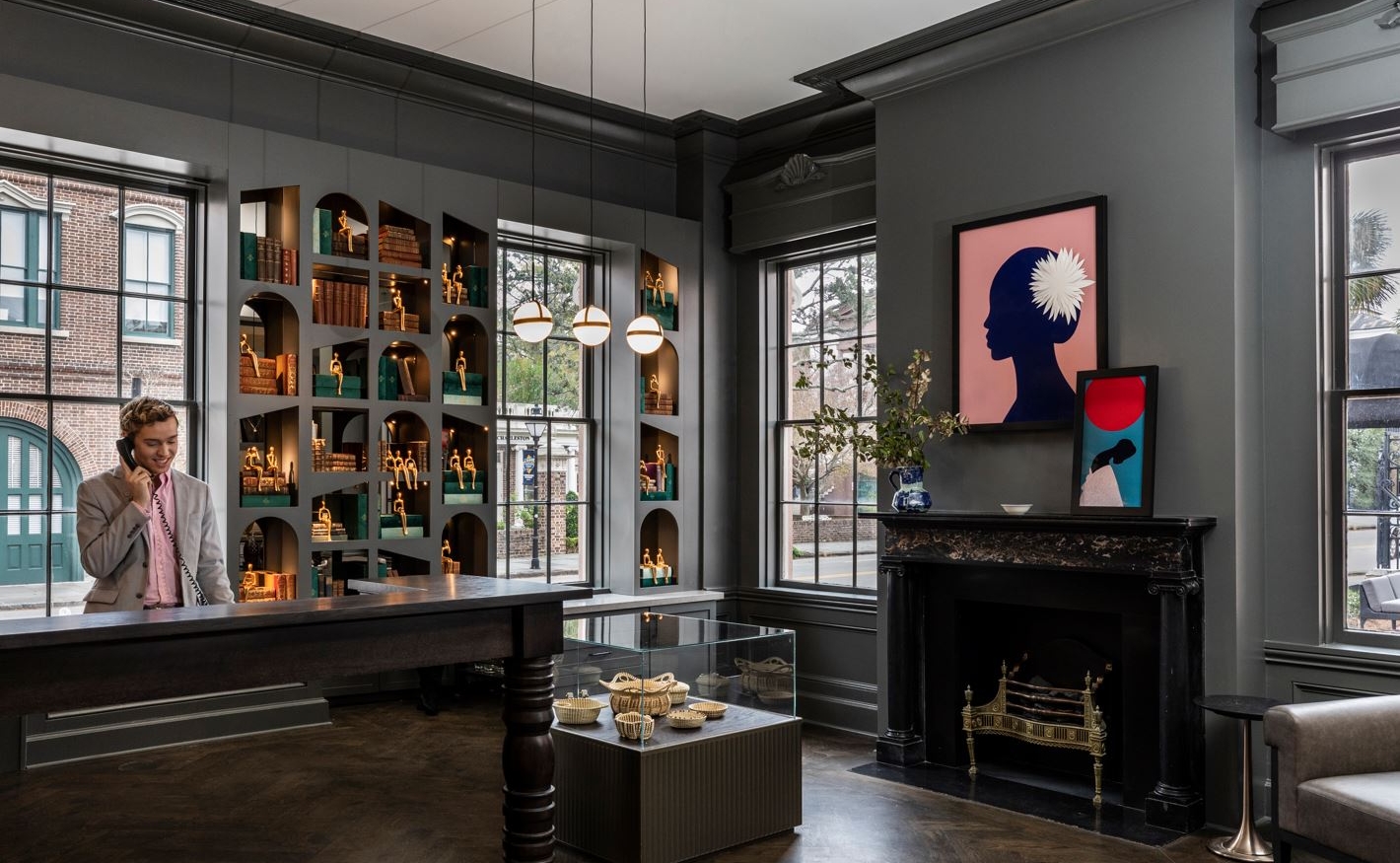 Check in desk with guest services agent